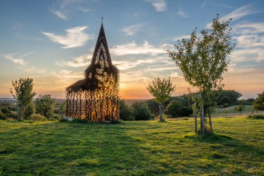 کلیسای شیشه ای karnaval.ir0