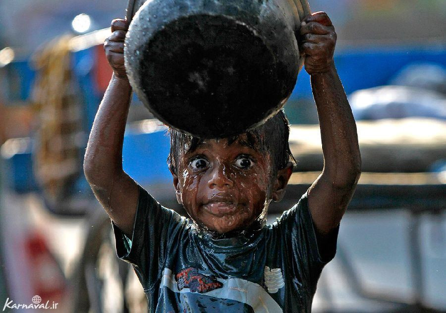 شست و شو کنار جاده