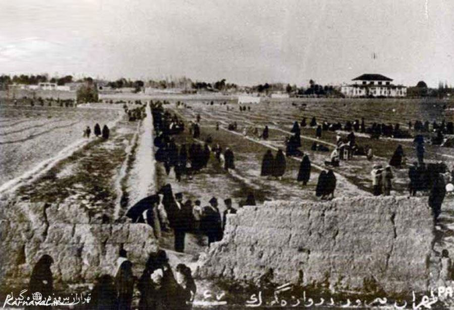 دروازه گمرک تهران در دوره قاجاریه