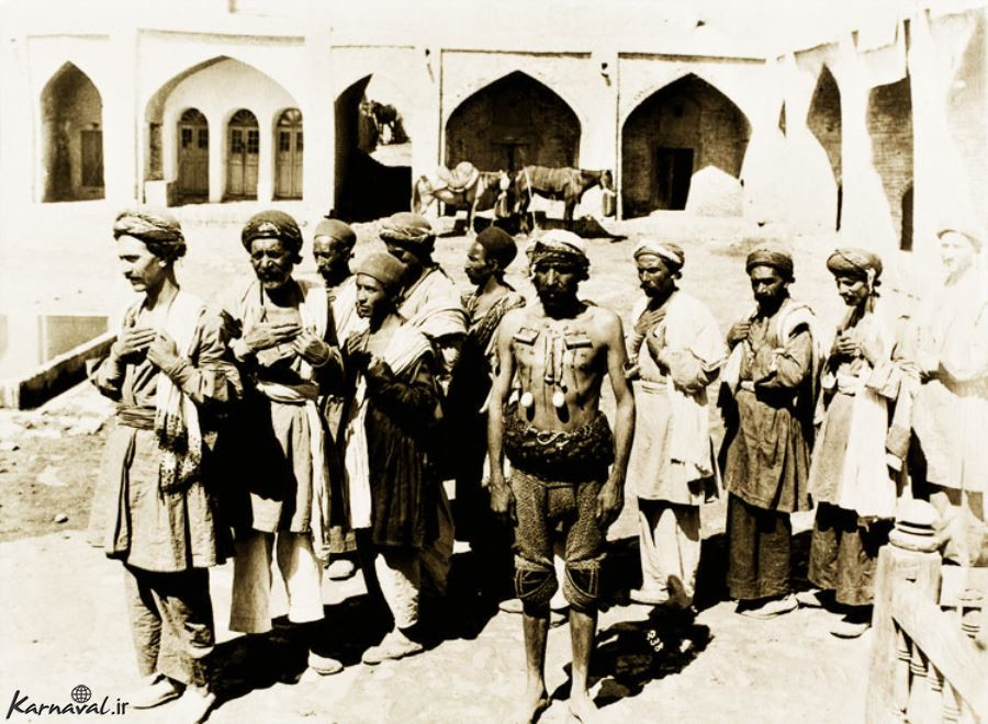 قفل آجین در محرم