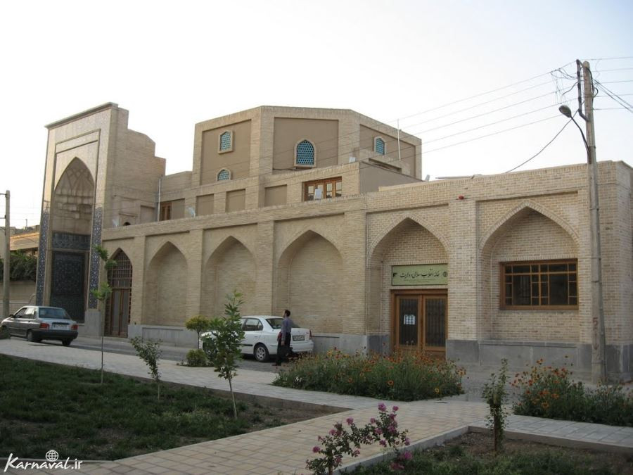 آرامگاه های اصفهان