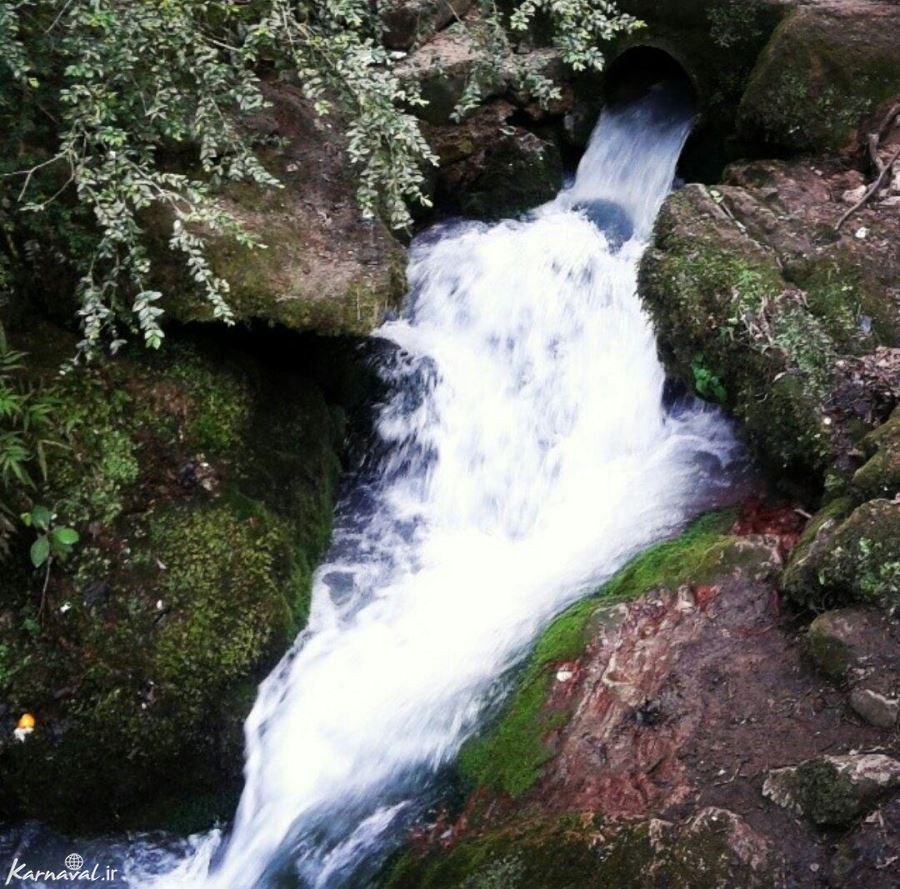 چشمه دمکش