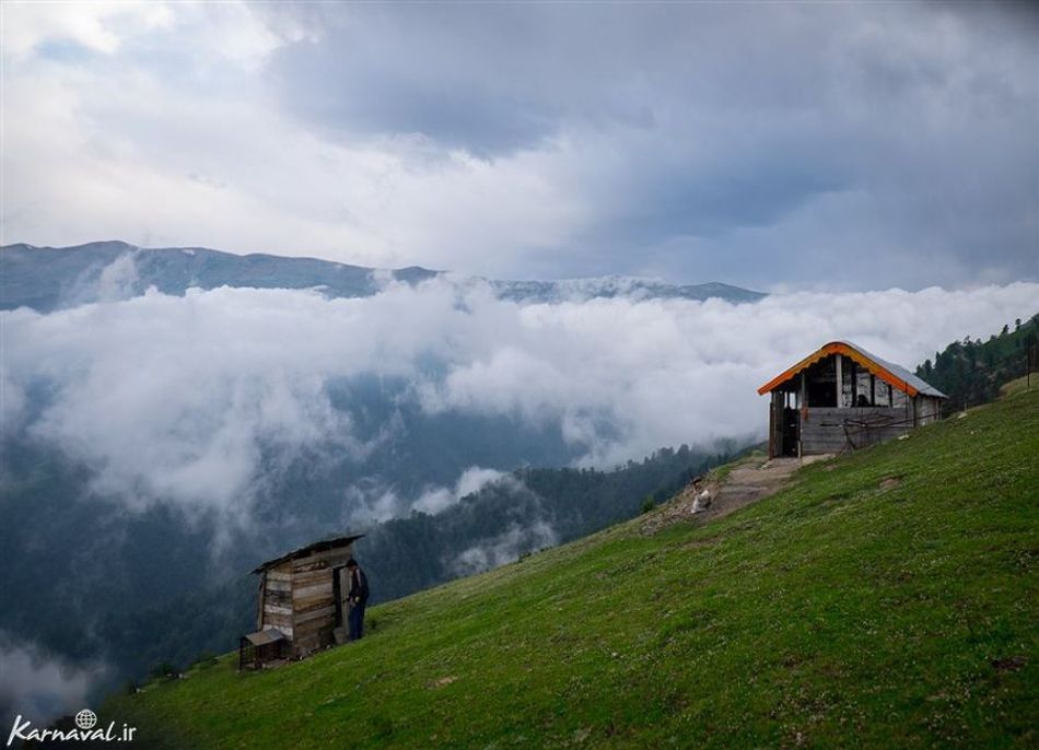 ابرهایی که ییلاق اولسبلنگاه را در آغوش گرفته اند | Photo by : Ramona Mirian