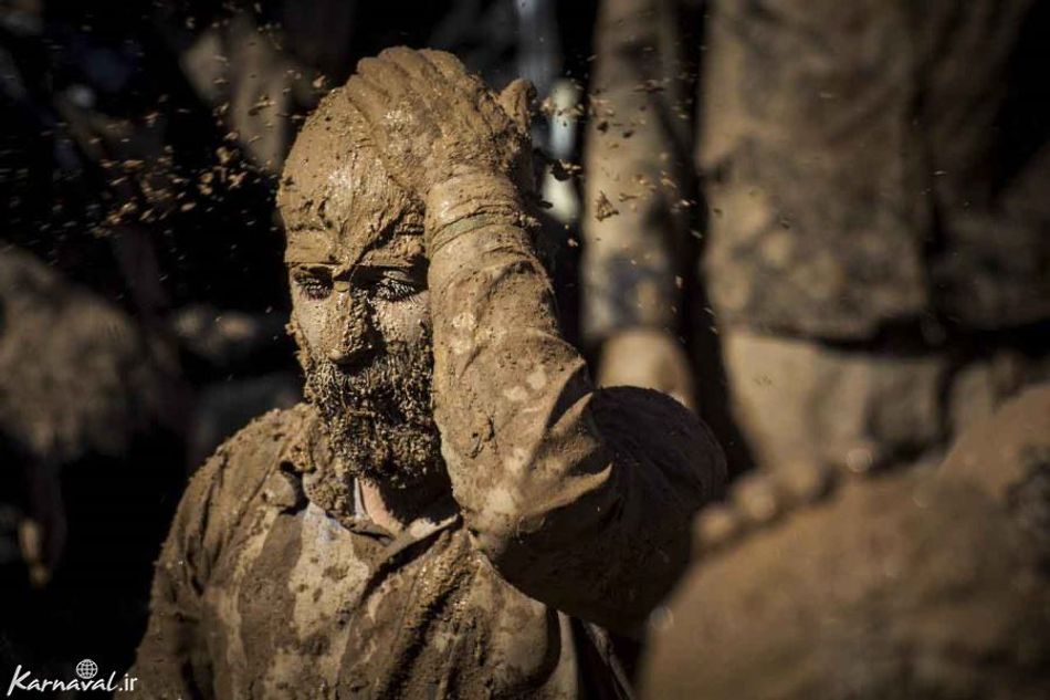 سنت گل مالی در استان لرستان | Photo by : moein hosseini