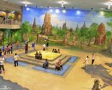 نمایی کلی از گالری هنر در بهشت پاتایا نمایی کلی از گالری هنر در بهشت پاتایا