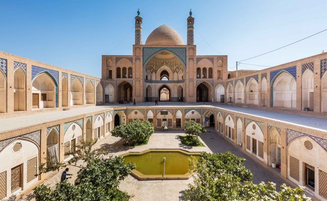 مسجد آقابزرگ مسجد آقابزرگ