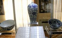 اشیای به نمایش درآمده در موزه آذربایجان اشیای به نمایش درآمده در موزه آذربایجان