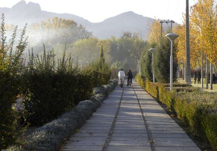باغ پرندگان اصفهان پارک ناژوان اصفهان | Photo by : Unknown
