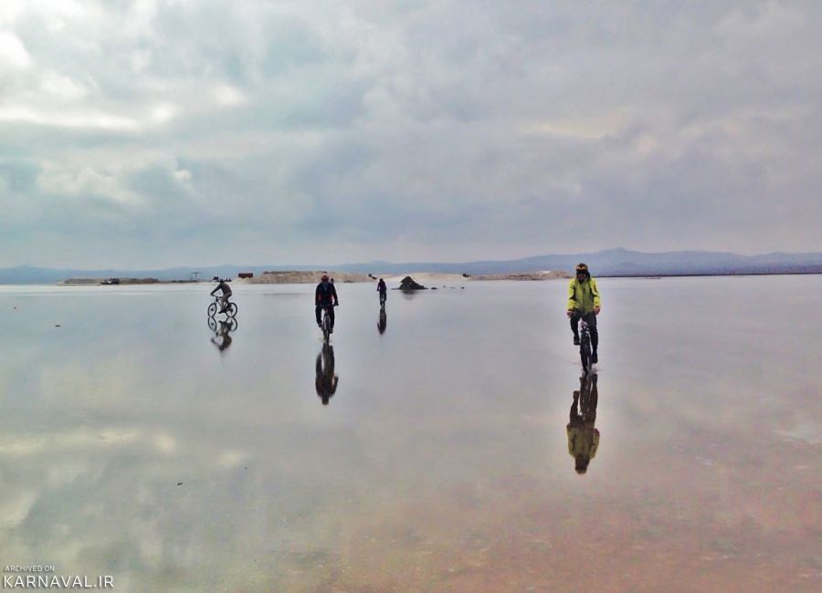 دریاچه نمک قم بزرگترین آینه طبیعی ایران