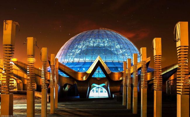 آسمان نمای گنبد مینا آسمان نمای گنبد مینا