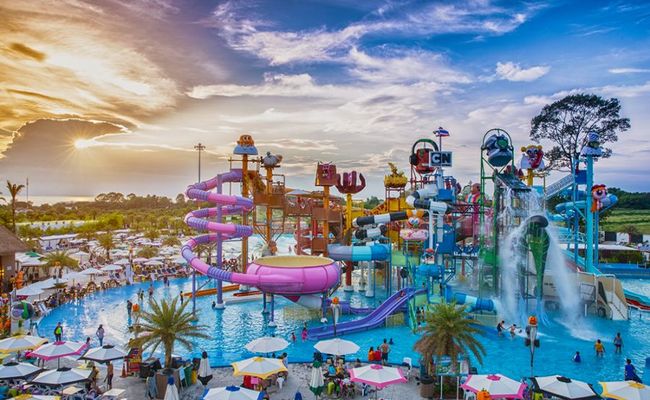 پارک آبی کارتون نتورک آمازون پاتایا پارک آبی کارتون نتورک آمازون پاتایا