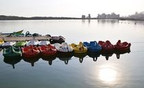 قایق سواری در چیتگر قایق سواری در چیتگر