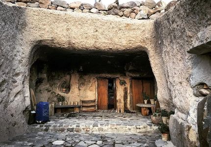 روستای صخره ای میمند