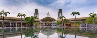 نمای خارجی مرکز خرید آلاماندا پوتراجایا نمای خارجی مرکز خرید آلاماندا پوتراجایا