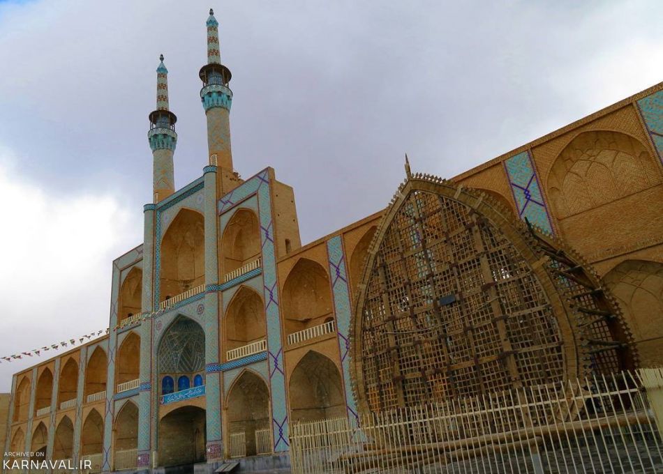 نخل گردانی در یزد نمادی از ارادت حسینی