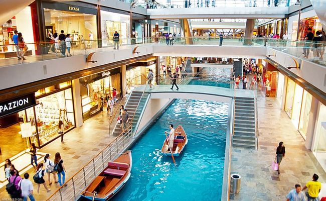 د شاپس د شاپس