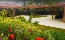 کافه در کنار شهر سنگی اوپلیستسیخه کافه در کنار شهر سنگی اوپلیستسیخه