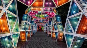 گاردن گلو دبی گاردن گلو دبی