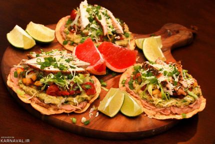 توستاداس غذای مکزیکی | Photo by : Dina Balanuta