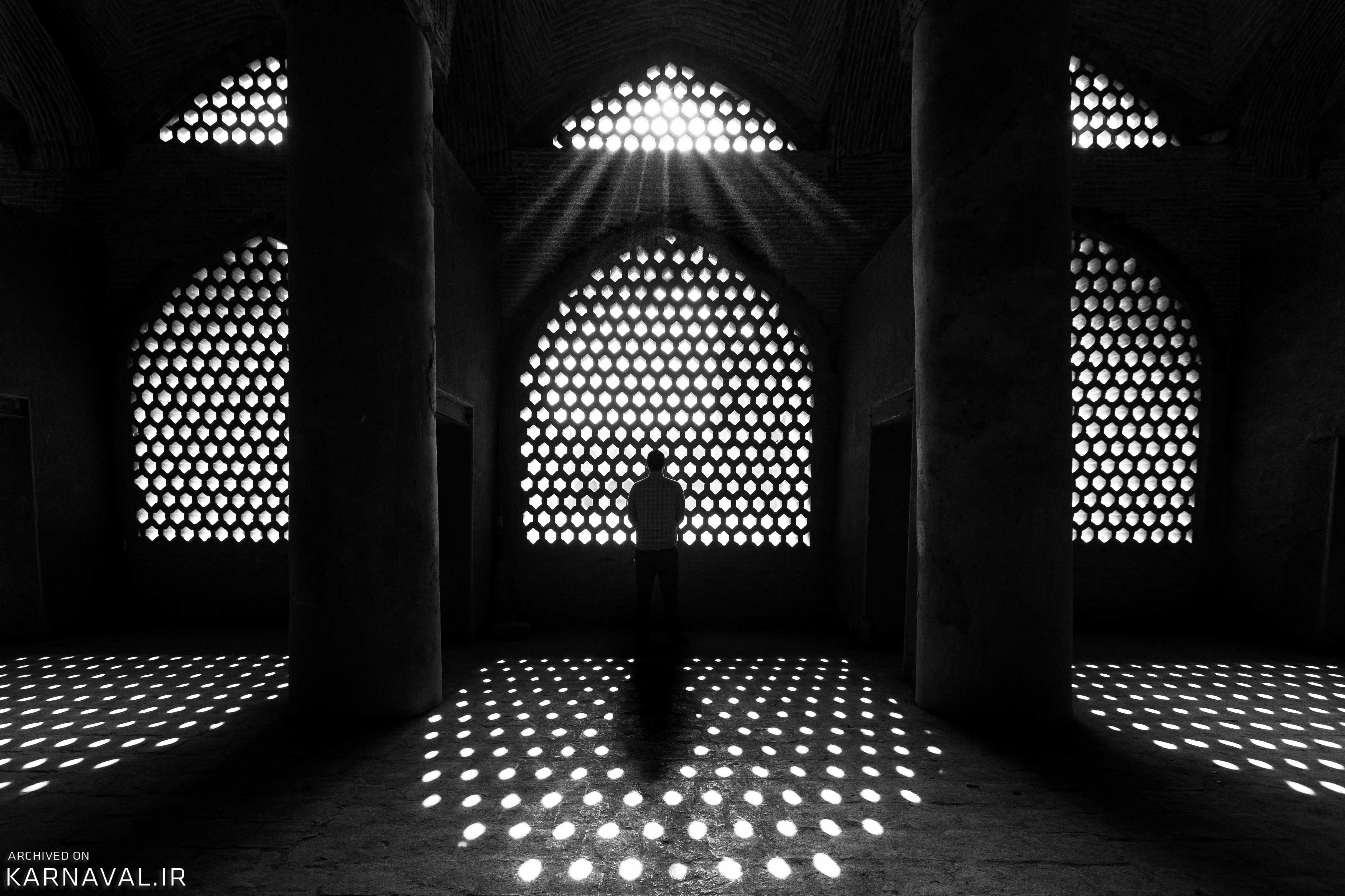 مسجد عتیق عکس روز کارناوال | Photo by : Sona Moayedzadeh