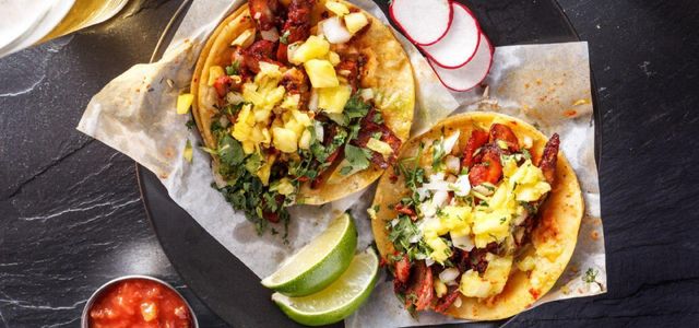 ال پستور غذای مکزیکی | Photo by : Joshua Resnick