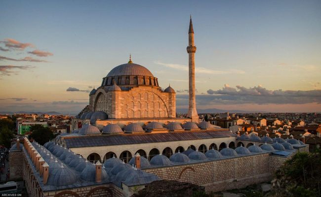 مسجد مهرماه استانبول مسجد مهرماه استانبول