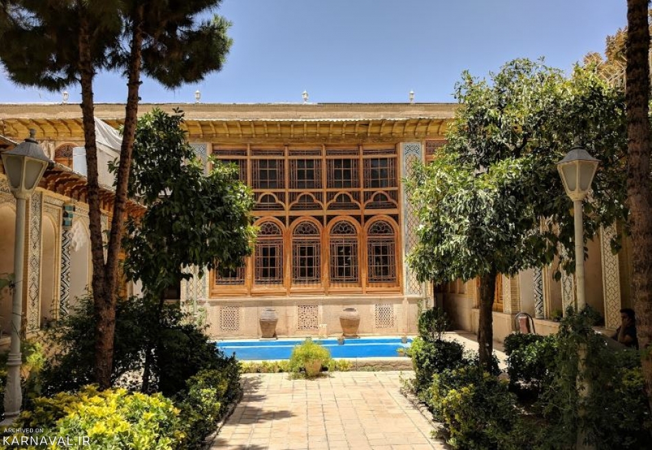 موزه هنر مشکین فام شیراز | آدرس ، عکس و معرفی (1400) ☀️ کارناوال