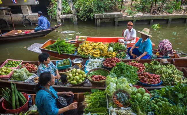 بازار شناور خلونگ لات مایوم بازار شناور خلونگ لات مایوم