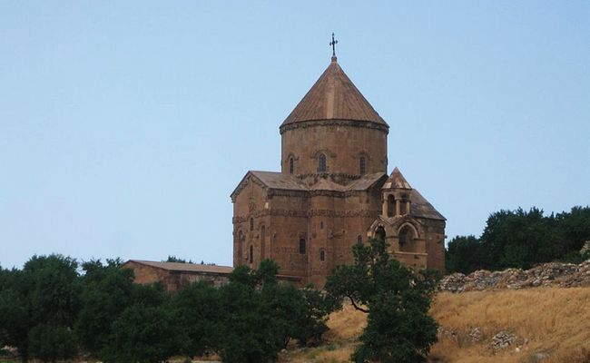 کلیسای صلیب مقدس شهر وان ترکیه کلیسای صلیب مقدس شهر وان ترکیه
