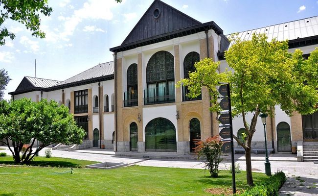 کاخ صاحبقرانیه کاخ صاحبقرانیه