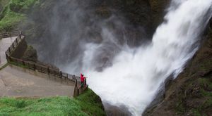 آبشار شلماش آبشار شلماش