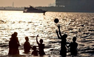 ساحل بلک پالاس دبی ساحل بلک پالاس دبی