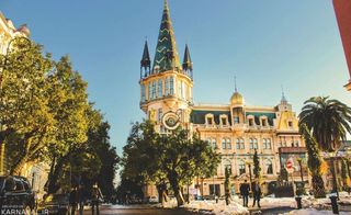 ساعت ستاره شناسی باتومی ساعت ستاره شناسی باتومی