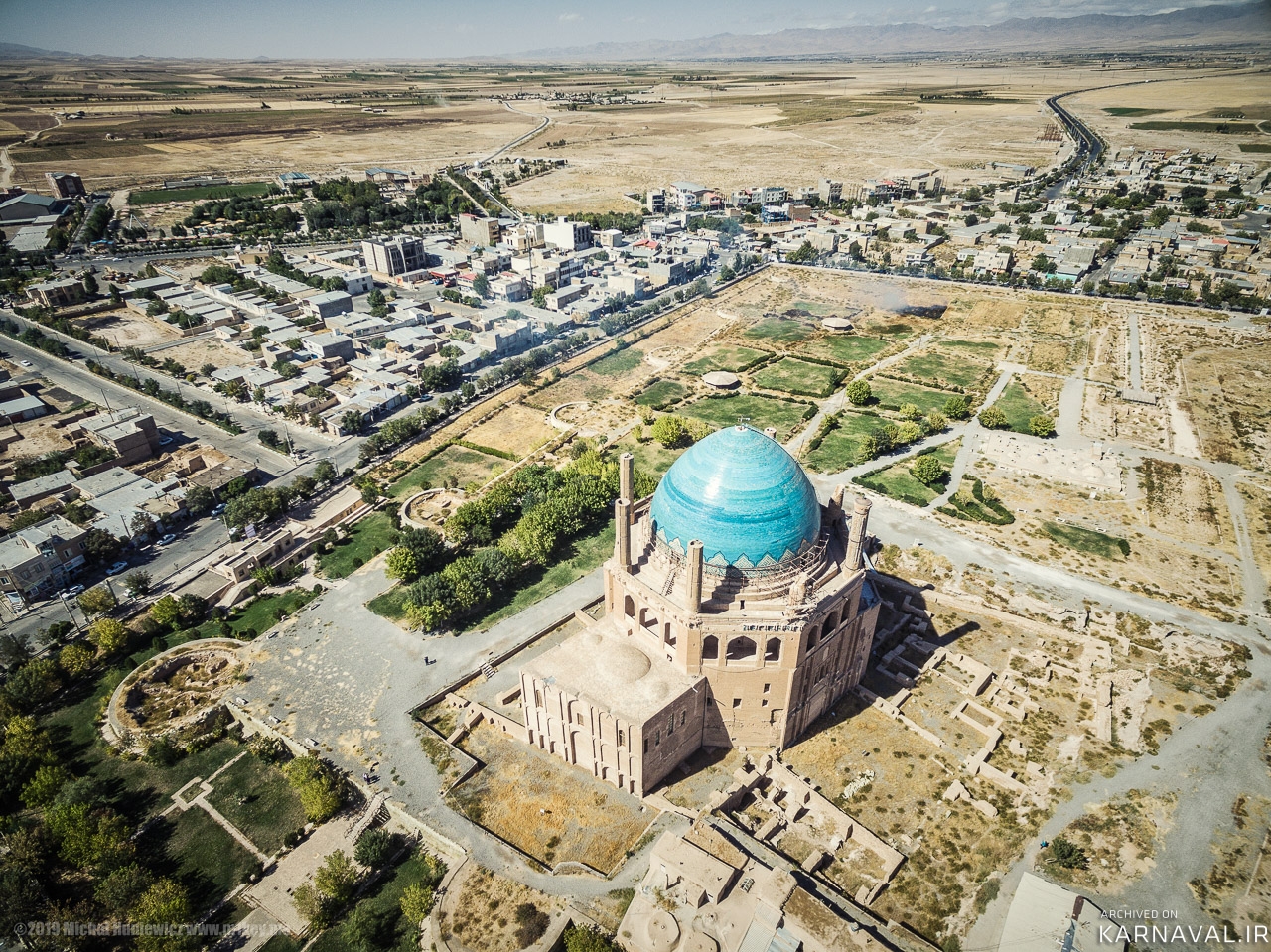 گنبد سلطانیه زنجان | آدرس ، عکس و معرفی (1400) ☀️ کارناوال