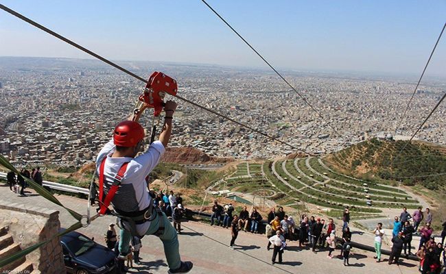 زیپ لاین عینالی تبریز زیپ لاین عینالی تبریز
