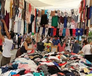 شنبه بازار لارا آنتالیا شنبه بازار لارا آنتالیا