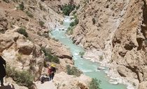 مسیر پیاده روی آبشار آب ملخ سمیرم مسیر پیاده روی آبشار آب ملخ سمیرم