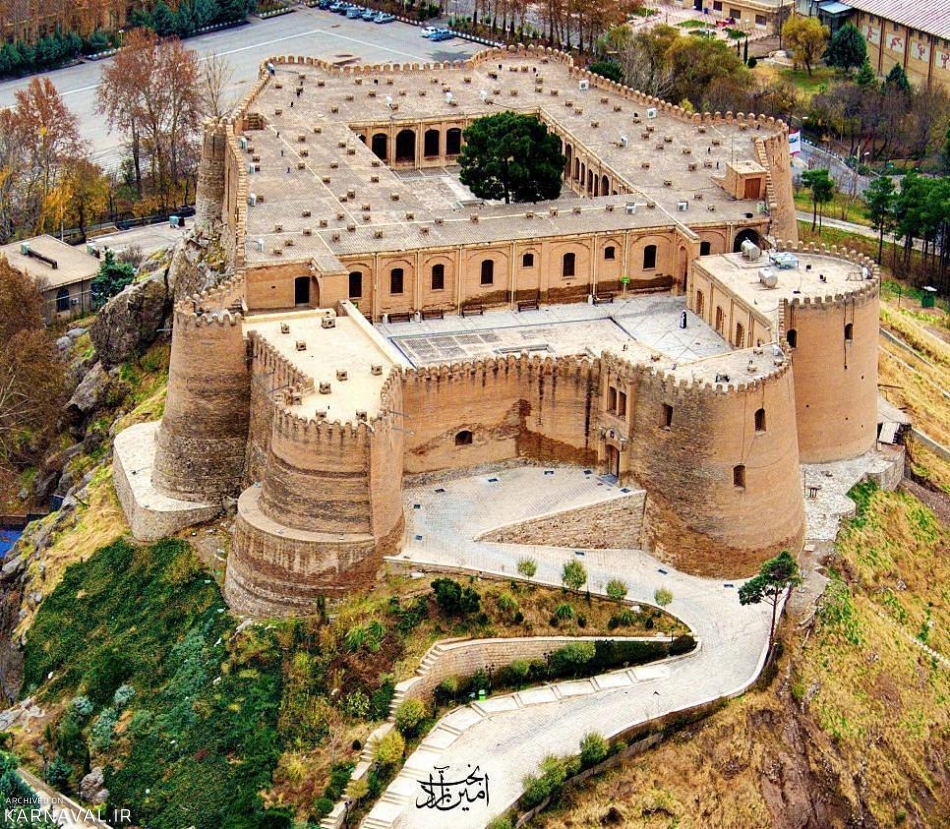 قلعه فلک الافلاک خرم آباد | آدرس ، عکس و معرفی (1400) ☀️ کارناوال