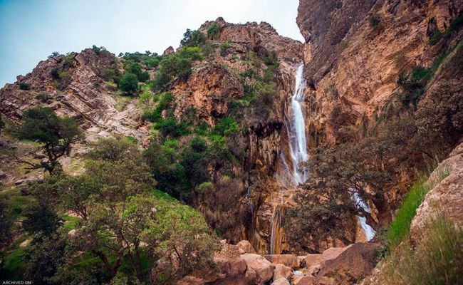 آبشار نوژیان آبشار نوژیان