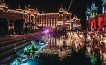 لند آو لجندز لند آو لجندز