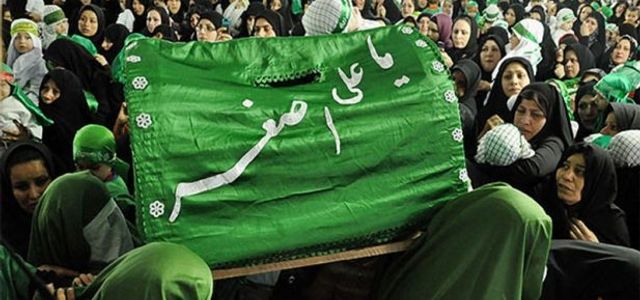 مراسم گهواره گردانی | Photo by : Unknown