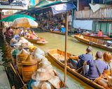 بازار شناور دامنئون سادوئاک بازار شناور دامنئون سادوئاک