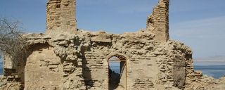 قلعه پرتغالی ها تیس قلعه پرتغالی ها تیس