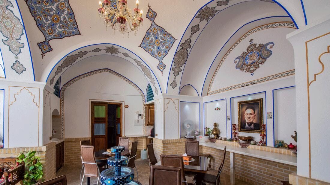 هتل سنتی آمیرزا کاشان