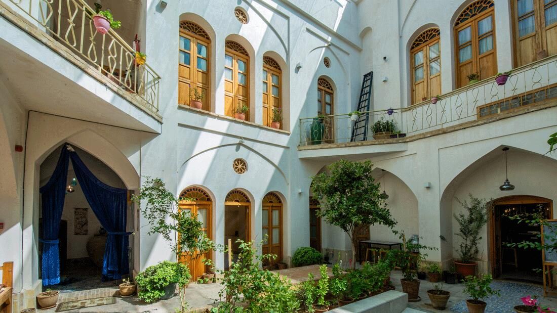 اقامتگاه سنتی سرای امیر کاشان