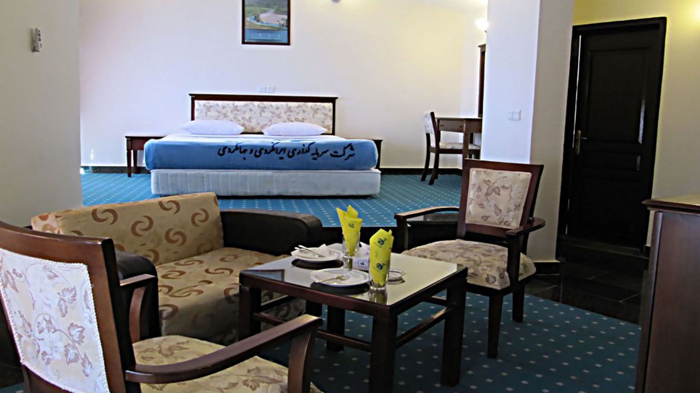 هتل جهانگردی یاسوج