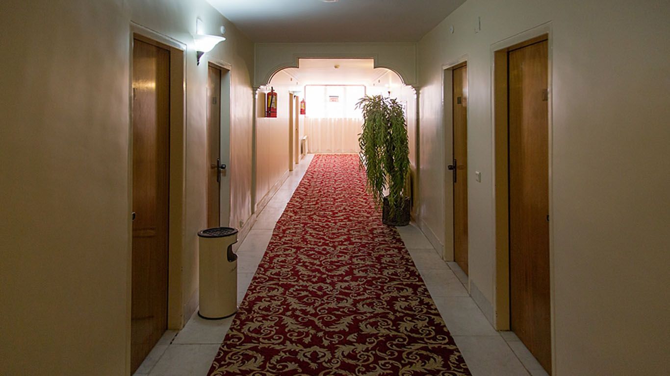 هتل جهانگردی بسطام
