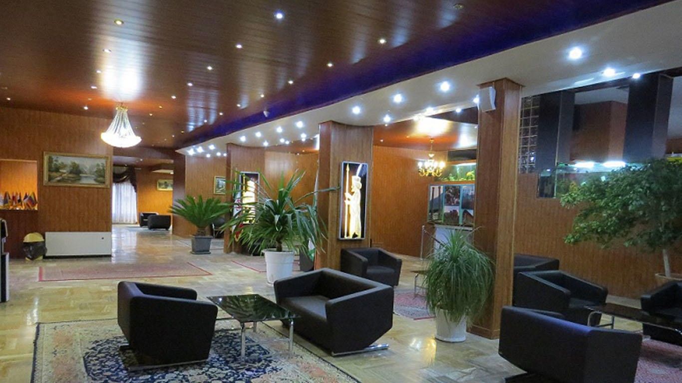 هتل جهانگردی آب گرم محلات