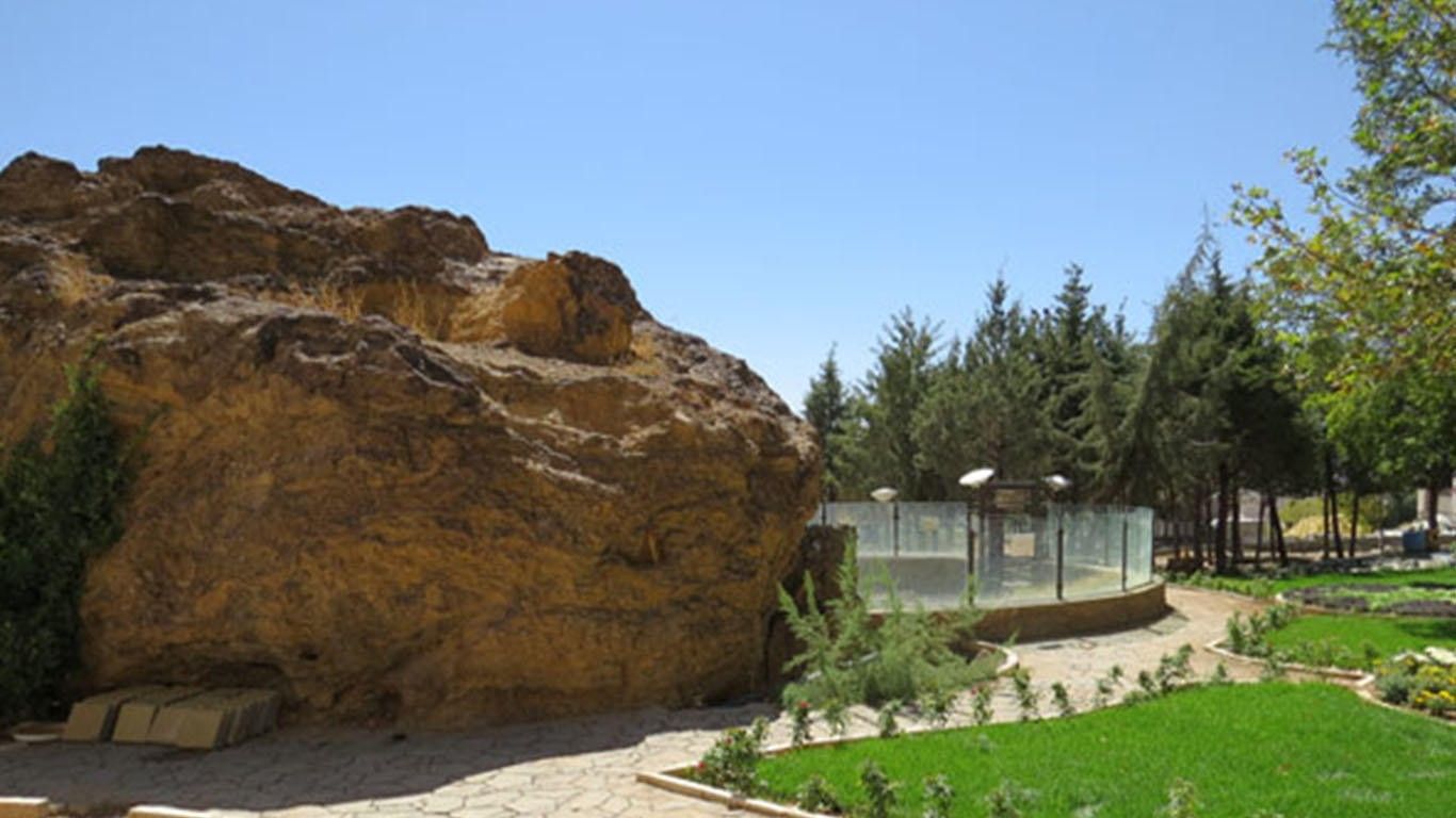 هتل جهانگردی آب گرم محلات