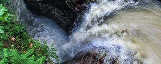 آبشار ویسادار آبشار ویسادار